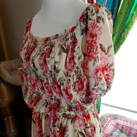 BALTIC Born Short McKenzie Smocked Dress - Picture 3 of 6